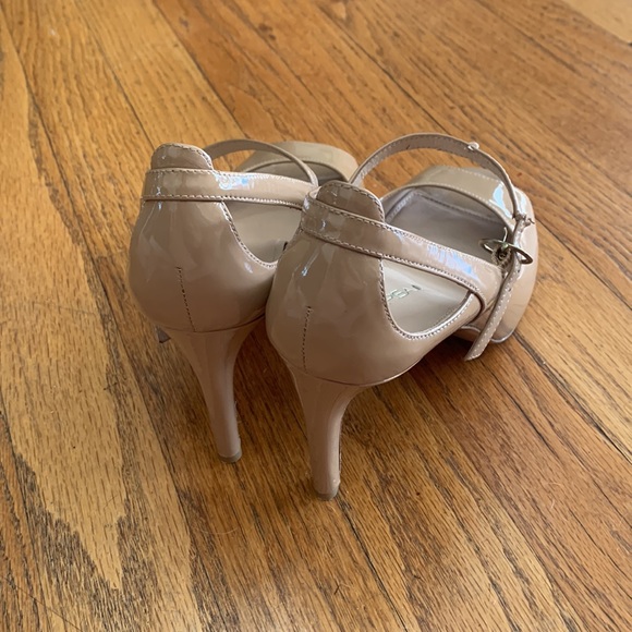 Nude Color Heels - Picture 3 of 4